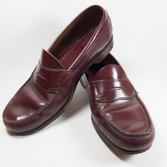 Wine Color Logan Flat Strap Weejuns (Size 10)
